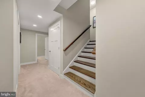 Entry Way - Undisclosed, Springfield, VA 22150 photo 11 of 12