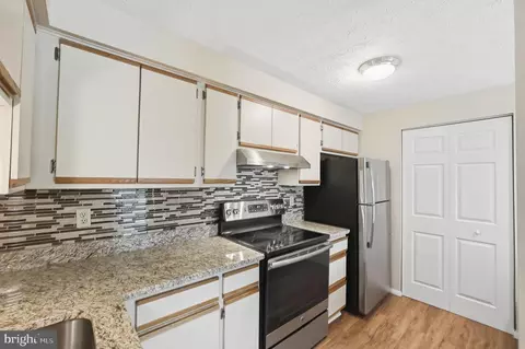 4410 J Groombridge Way #29/10J, Alexandria, VA 22309