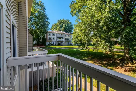 Exterior - 7936 Spring Forest Ct #7A, Springfield, VA 22152 photo 3 of 8