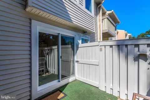 Exterior - 7936 Spring Forest Ct #7A, Springfield, VA 22152 photo 8 of 8