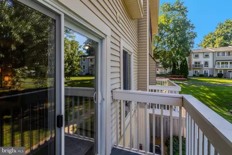Exterior - 7936 Spring Forest Ct #7A, Springfield, VA 22152 photo 4 of 8