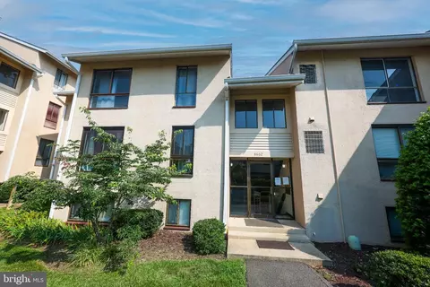 8602 Village Dr #C, Alexandria, VA 22309
