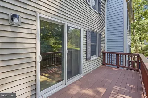 Exterior - 11005 Barton Hill Ct, Reston, VA 20191 photo 6 of 6