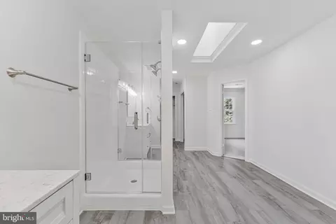 Entry Way - 1138 Randolph Rd, Mclean, VA 22101 photo 10 of 11