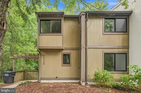 Exterior - 11736 Decade Ct, Reston, VA 20191 photo 2 of 3