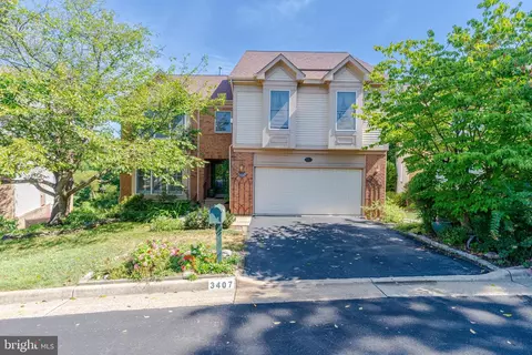 3407 Walnut Hill Ct, Falls Church, VA 22042