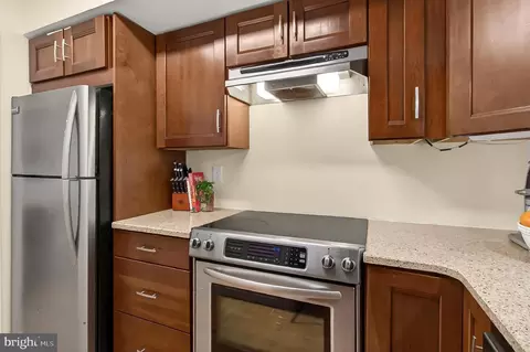 7611 Tiverton Dr, Springfield, VA 22152 photo 12