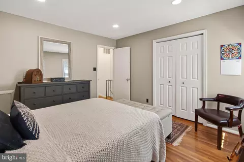 7611 Tiverton Dr, Springfield, VA 22152 photo 17