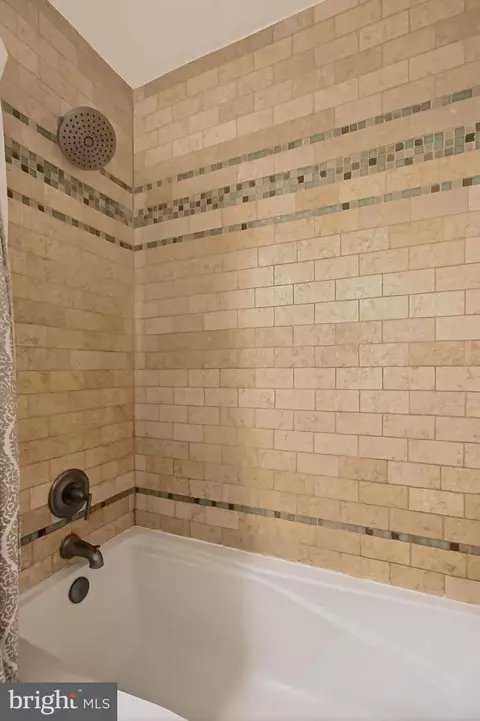 7611 Tiverton Dr, Springfield, VA 22152 photo 21