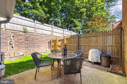 7611 Tiverton Dr, Springfield, VA 22152 photo 23