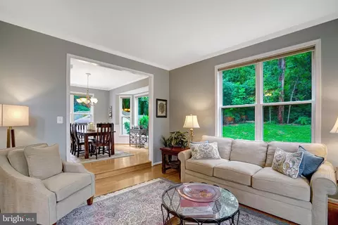 Living - 8929 Mountain Ash Dr, Springfield, VA 22153 photo 1 of 5