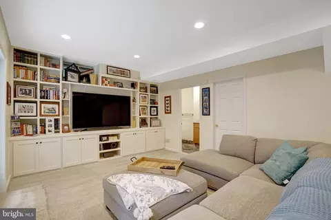 Other - 8929 Mountain Ash Dr, Springfield, VA 22153 photo 25 of 25