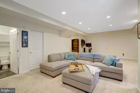 Other - 8929 Mountain Ash Dr, Springfield, VA 22153 photo 22 of 25