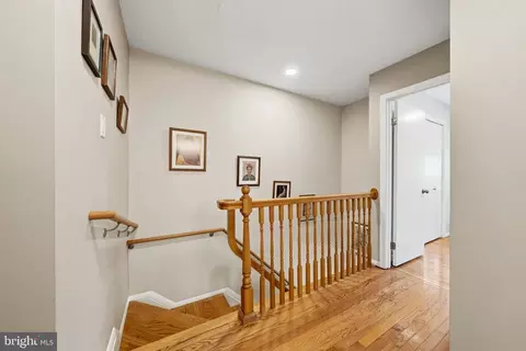 Entry Way - 7779 Tiverton Dr, Springfield, VA 22152 photo 3 of 4