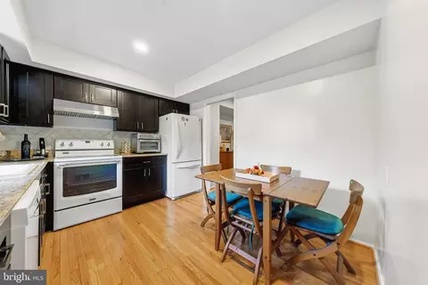 Kitchen - 7779 Tiverton Dr, Springfield, VA 22152 photo 2 of 2