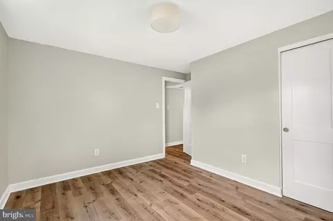 Other - 4016 Mapleton Dr, Chantilly, VA 20151 photo 4 of 7
