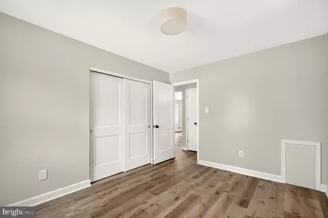 Bedroom - 4016 Mapleton Dr, Chantilly, VA 20151 photo 1 of 5