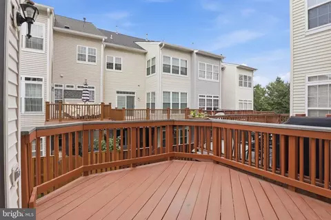 Exterior - 7348 Bloomington Ct, Springfield, VA 22150 photo 5 of 5