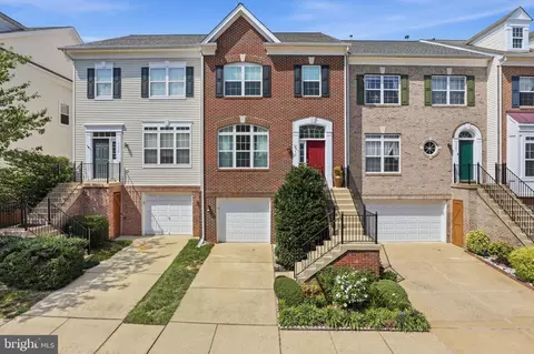 Exterior - 7348 Bloomington Ct, Springfield, VA 22150 photo 3 of 5
