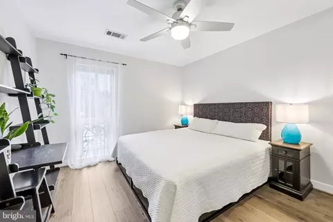 Bedroom - 11809 Breton Ct #22D, Reston, VA 20191 photo 5 of 6