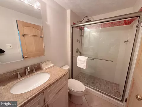 Bath - 5731 Heming Ave, Springfield, VA 22151 photo 2 of 5