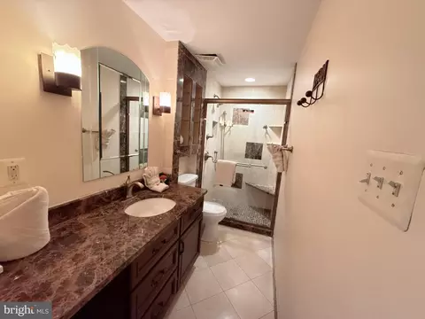 Bath - 5731 Heming Ave, Springfield, VA 22151 photo 1 of 5