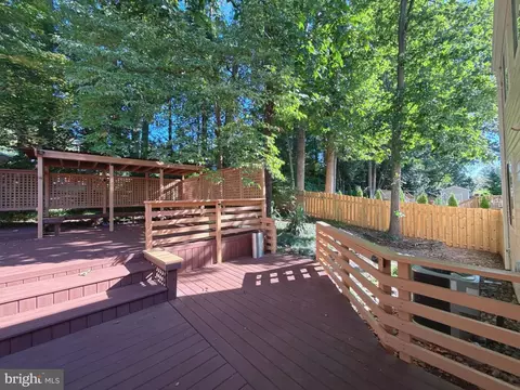 Exterior - 5731 Heming Ave, Springfield, VA 22151 photo 2 of 8