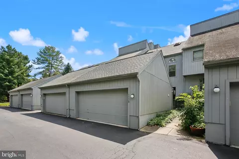 Exterior - Undisclosed, Reston, VA 20191 photo 1 of 21