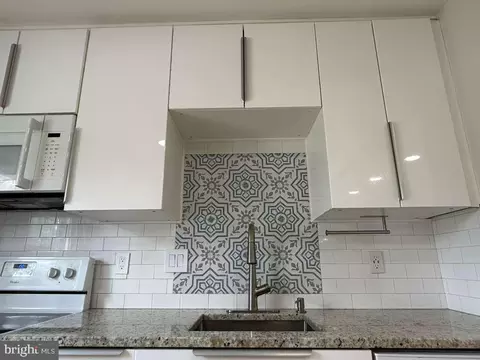 Kitchen - 8008 Carbondale Way, Springfield, VA 22153 photo 2 of 5