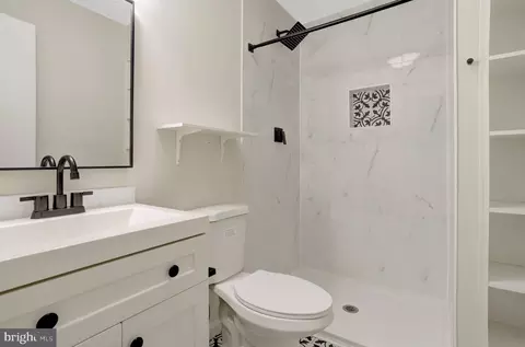Bath - 8008 Carbondale Way, Springfield, VA 22153 photo 2 of 8