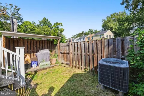 Exterior - 7733 Durer Ct, Springfield, VA 22153 photo 7 of 8