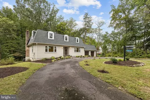 4408 Banff St, Annandale, VA 22003