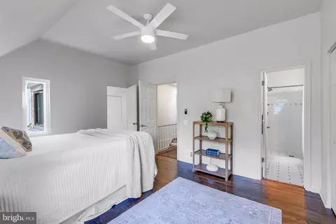 Bedroom - 1518 Farsta Ct, Reston, VA 20190 photo 3 of 3