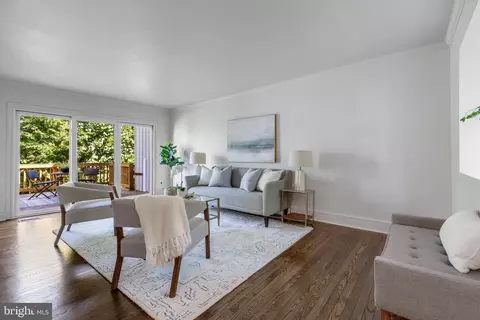 Living - 1518 Farsta Ct, Reston, VA 20190 photo 1 of 5