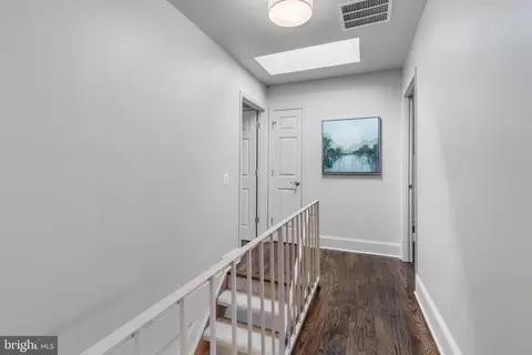 Entry Way - 1518 Farsta Ct, Reston, VA 20190 photo 4 of 4