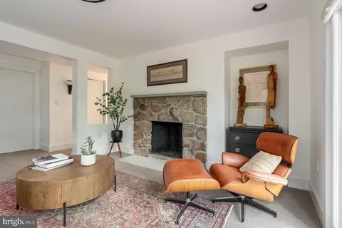 Living - 1330 Potomac School Rd, Mclean, VA 22101 photo 4 of 4
