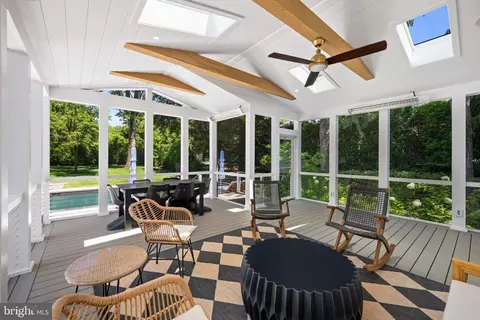 Exterior - 6130 Ramshorn Dr, Mclean, VA 22101 photo 4 of 12