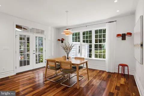 Dining - 6130 Ramshorn Dr, Mclean, VA 22101 photo 3 of 4