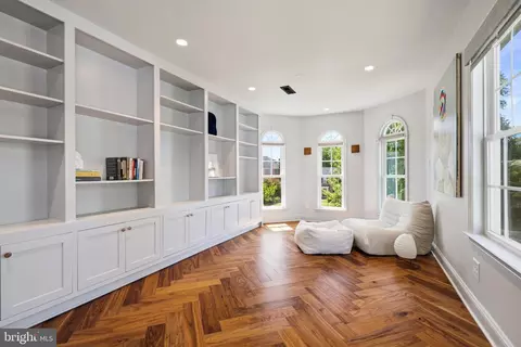 Other - 6130 Ramshorn Dr, Mclean, VA 22101 photo 8 of 17