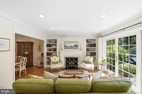 Other - 1168 Wimbledon Dr, Mclean, VA 22101 photo 2 of 6