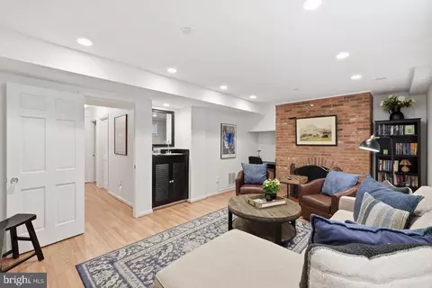 Other - 1168 Wimbledon Dr, Mclean, VA 22101 photo 5 of 6