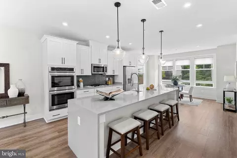 Kitchen - 1650 Bandit Loop, Reston, VA 20190 photo 1 of 2