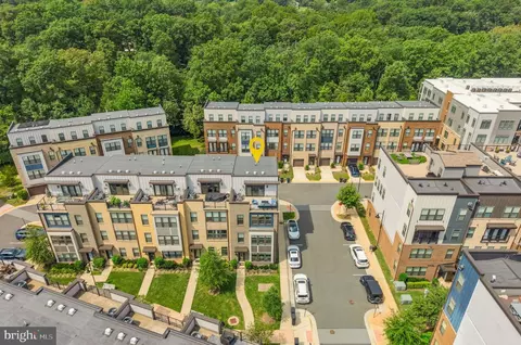 View/Area - 1650 Bandit Loop, Reston, VA 20190 photo 1 of 6