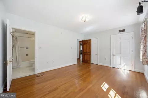 Bedroom - 9187 Old Dominion Dr, Mclean, VA 22102 photo 7 of 11