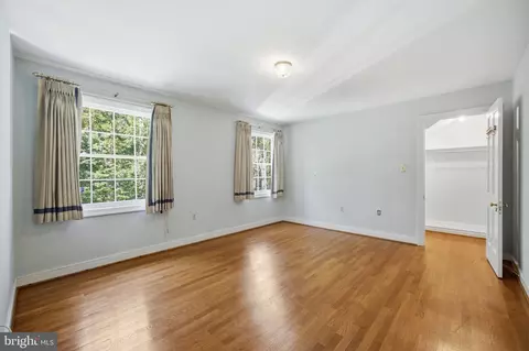 Bedroom - 9187 Old Dominion Dr, Mclean, VA 22102 photo 11 of 11