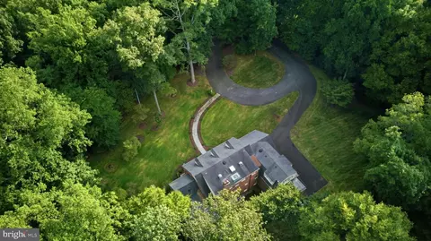 Other - 9187 Old Dominion Dr, Mclean, VA 22102 photo 19 of 31