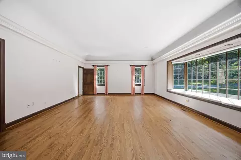 Other - 9187 Old Dominion Dr, Mclean, VA 22102 photo 24 of 31