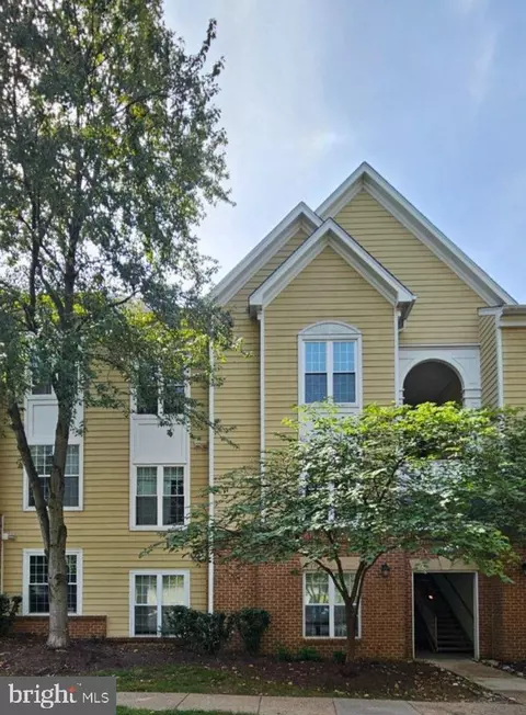 12909 Alton Sq #301, Herndon, VA 20170