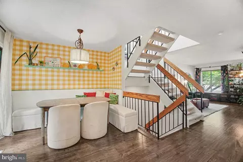 Dining - 2104 Cartwright Pl, Reston, VA 20191 photo 1 of 1