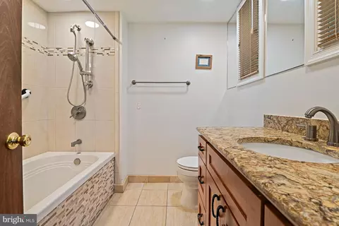 Bath - 1438 Waggaman Cir, Mclean, VA 22101 photo 1 of 2